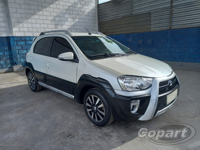 TOYOTA ETIOS CROSS 1.5 16V FLEX AUT 2017
