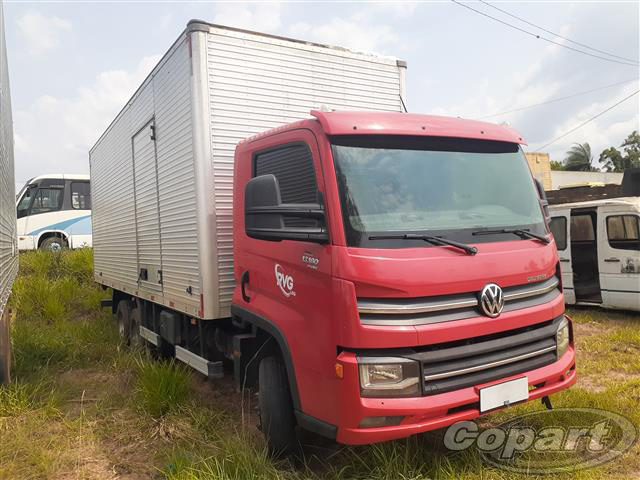 VOLKSWAGEN 13.180 DELIVERY 6X2 2022