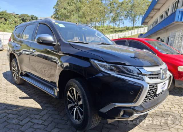 MITSUBISHI PAJERO SPORT HPE 2.4 DI-D MIVEC TURBO 2020